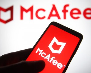 یک گروه سرمایه‌گذار McAfee را با پرداخت بیش از 14 میلیارد دلار تصاحب نمود